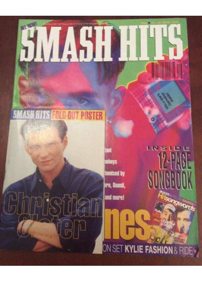 Smash Hits Magazine - 1992 15/04/92