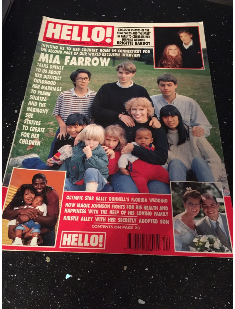 Hello Magazine Issue 226 31st October 1992 Mia Farrow cover Hello Magazine Issue 226 31st October 1992 Mia Farrow cover
