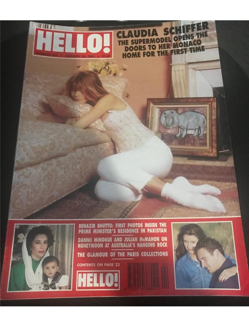 Hello Magazine Issue 289 29th January Claudia Schiffer cover1994 Hello Magazine Issue 289 29th January Claudia Schiffer cover1994