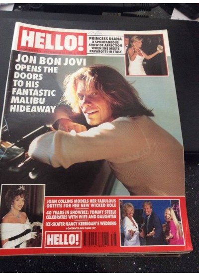 Hello Magazine 0374
