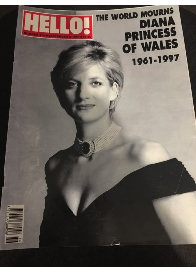 Hello Magazine 0474