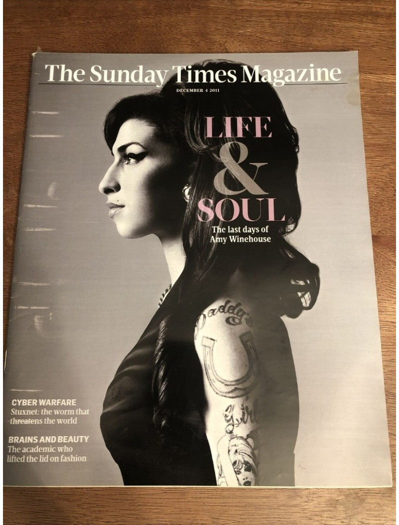 Sunday Times Magazine 2011 4th December 2011 Sinead Cusack Niamh Cusack Ashley Mears Amy Winehouse