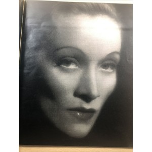 Sunday Times Magazine 1992 17th May 1992 Marlene Dietrich Wonderbra Rene Magritte Waynes World