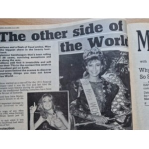 Weekend Magazine 17 Nov 1987 Miss World Samantha Fox Warren Beatty Liza Goddard