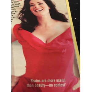 Woman Magazine - 2005 11/07/05